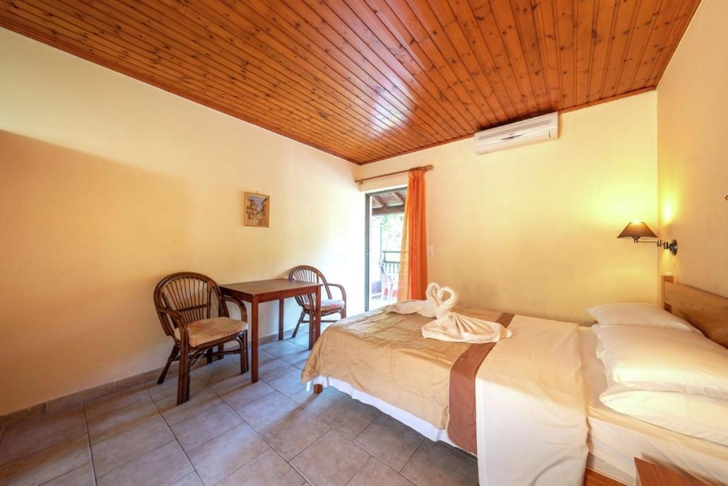 Mimosa Apartments With Pool パレオカストリッツア エクステリア 写真